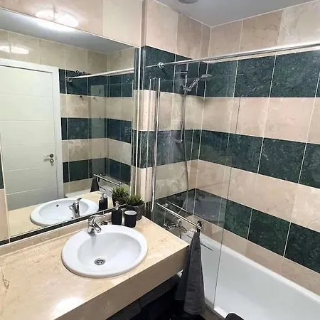 Modern Calanova Sea Golf Apartment